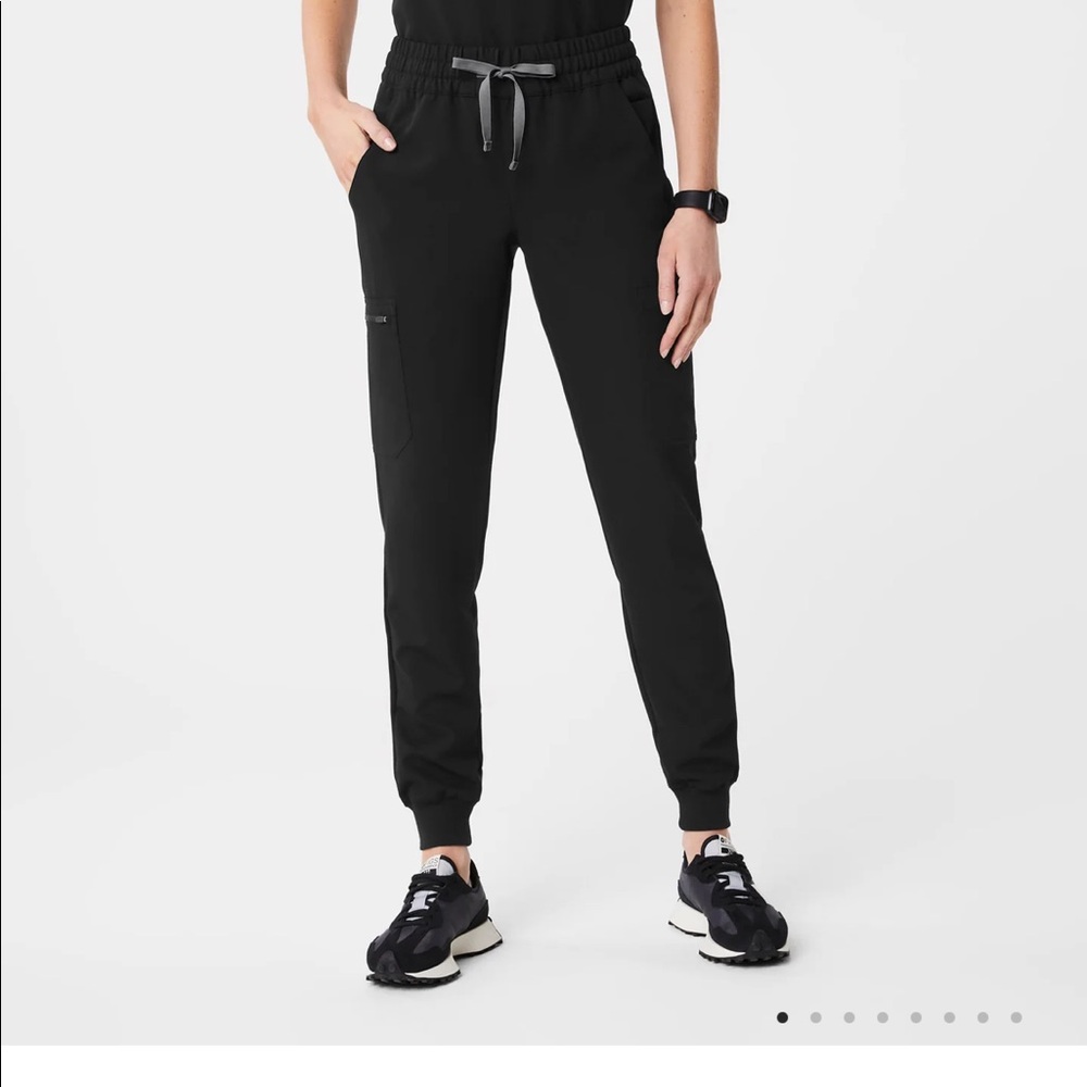 NWT Figs Unum Joggers